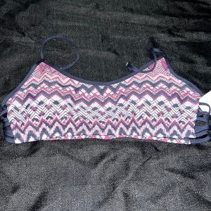NEW bikini top 👙